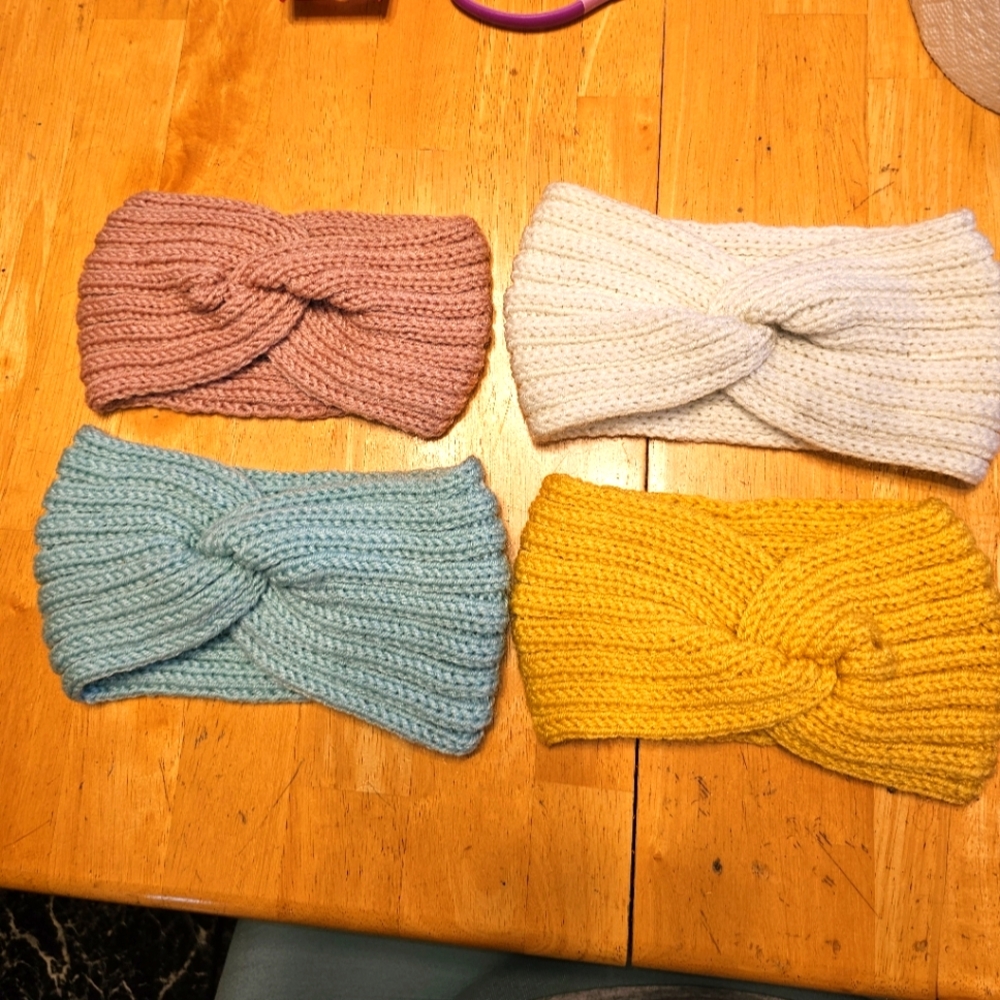 4 Knit Headbands